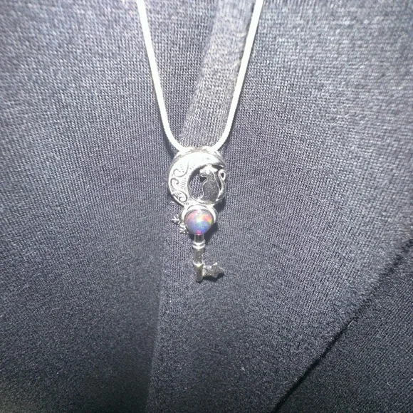 Silver 925 Cat and Moon Key Shape Pendant Necklace on Stainless Steel Chain - Picture 14 of 16